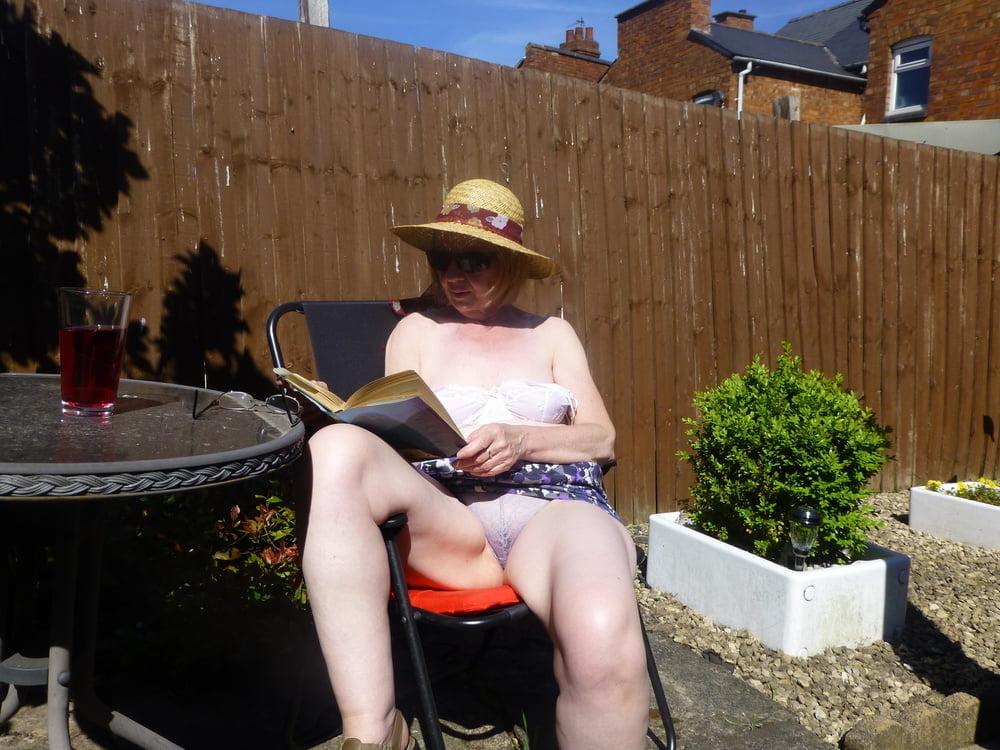 25P UK amateur mature Granny GILF upskirt flashing panties