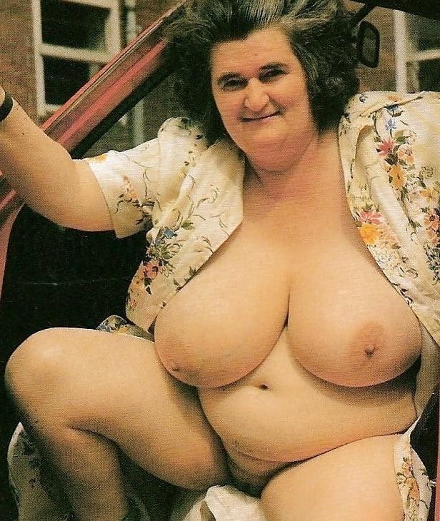 25P Big Granny's