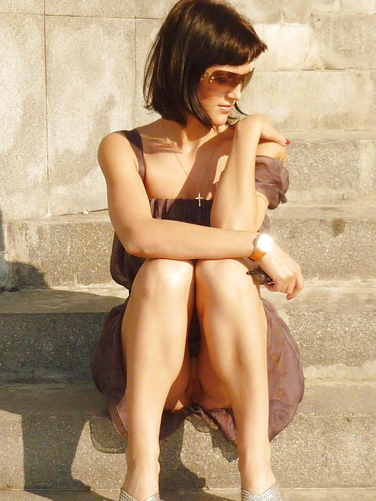 24P Upskirts and Flashers - No Panties