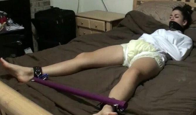 9P Plastic pants