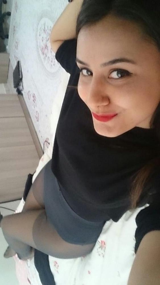 11P BEAUTIFUL CANADIAN ASIAN BABE NUDE PICS