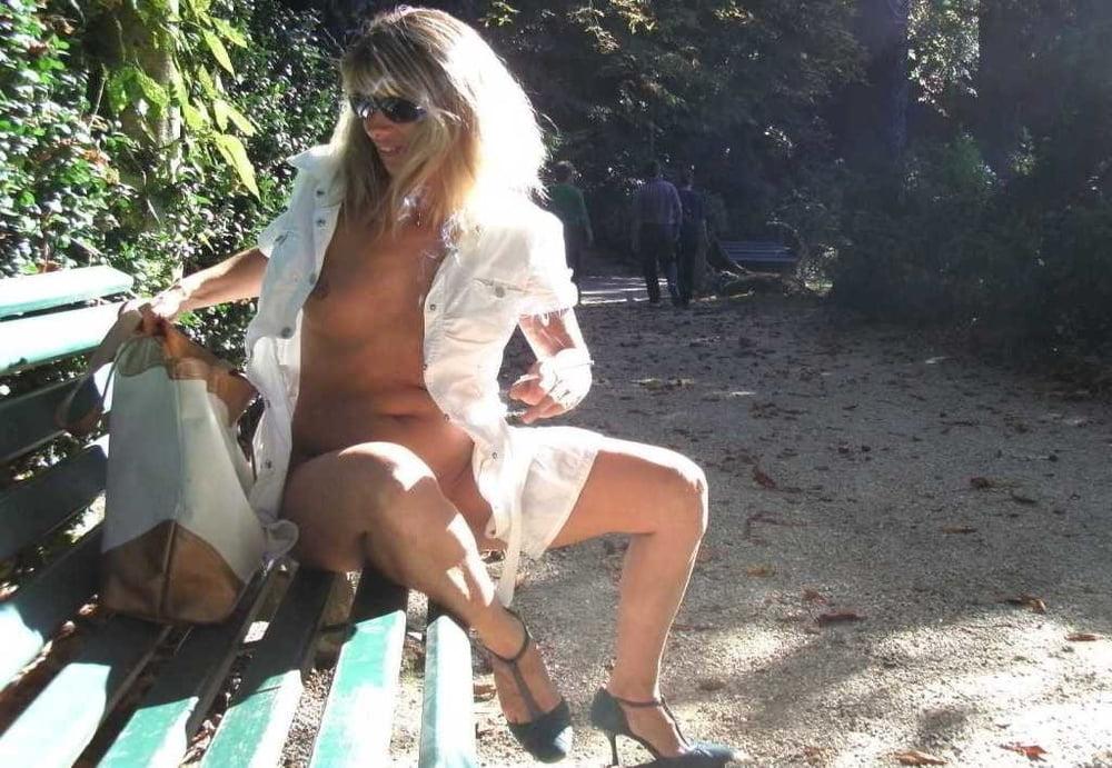 20P Slutty Milf Lisa Flashing In The Park