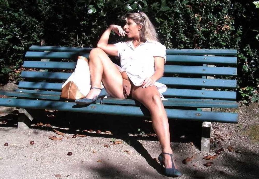 20P Slutty Milf Lisa Flashing In The Park