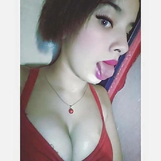 7P HOT YOUNG GIRL