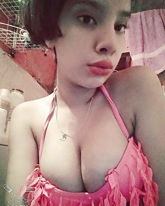 7P HOT YOUNG GIRL
