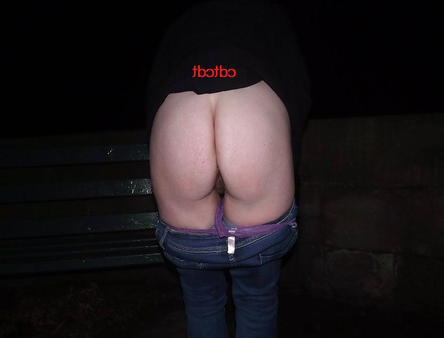 15P Flashing outdoors  