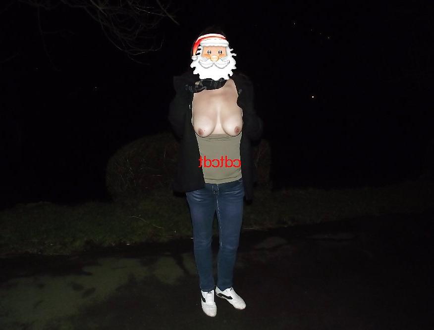 15P Flashing outdoors  