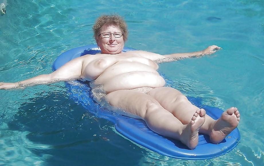 25P Matures and Grannies Nudists Edition