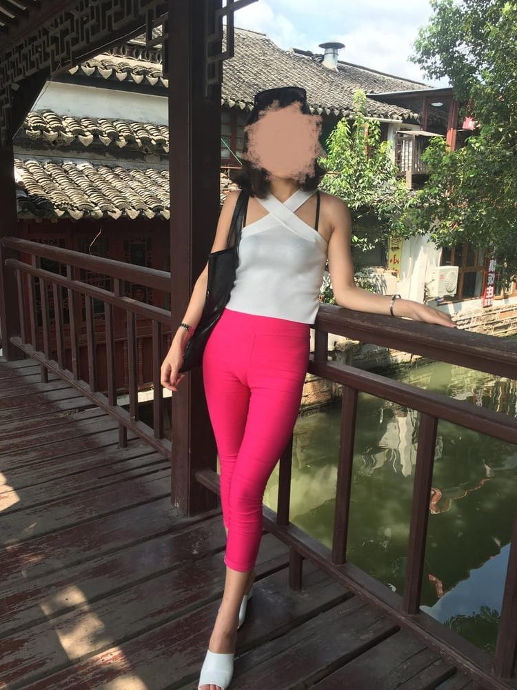 19P Chinese milf with beautiful ass!