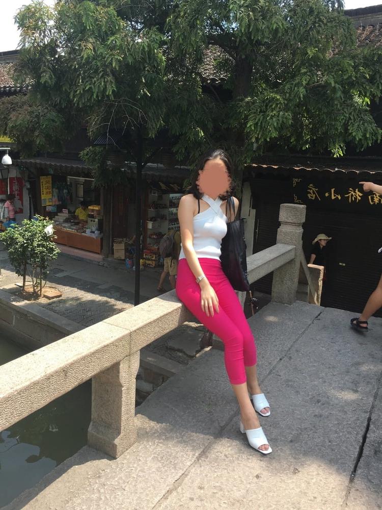 19P Chinese milf with beautiful ass!