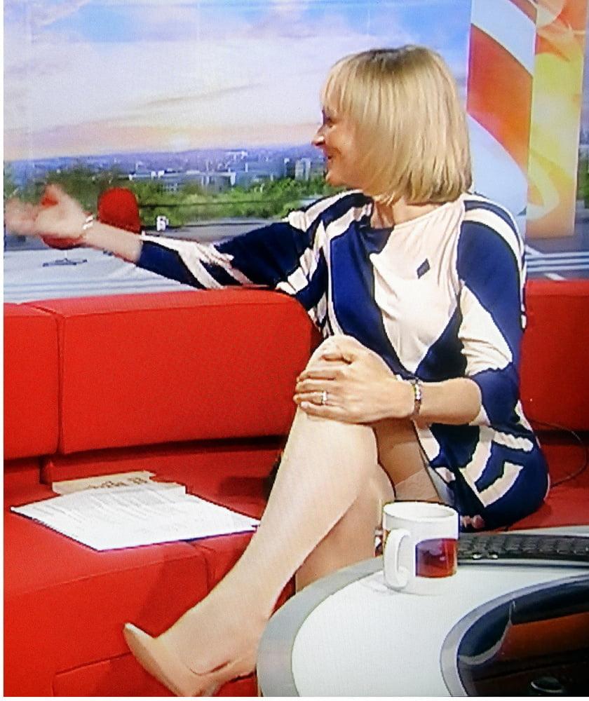 25P Louise Minchin - Sexy UK news reader with incredible legs