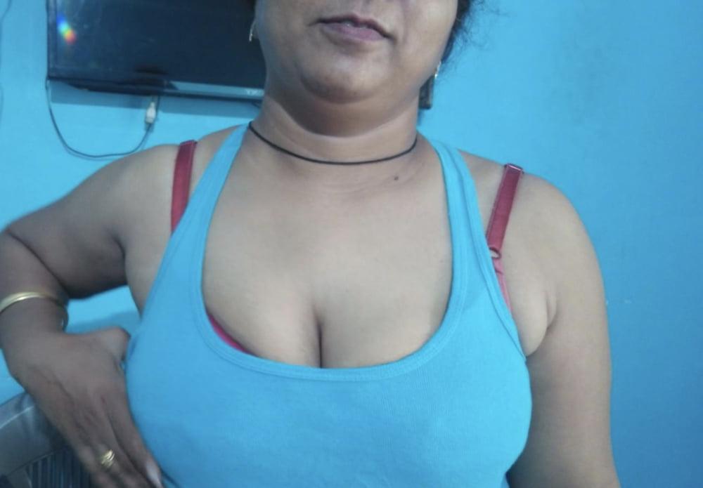 10P Neightbour aunty ahmedabad