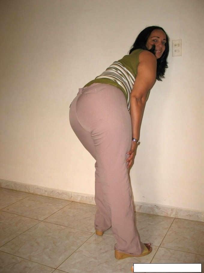 25P sexy latin mature