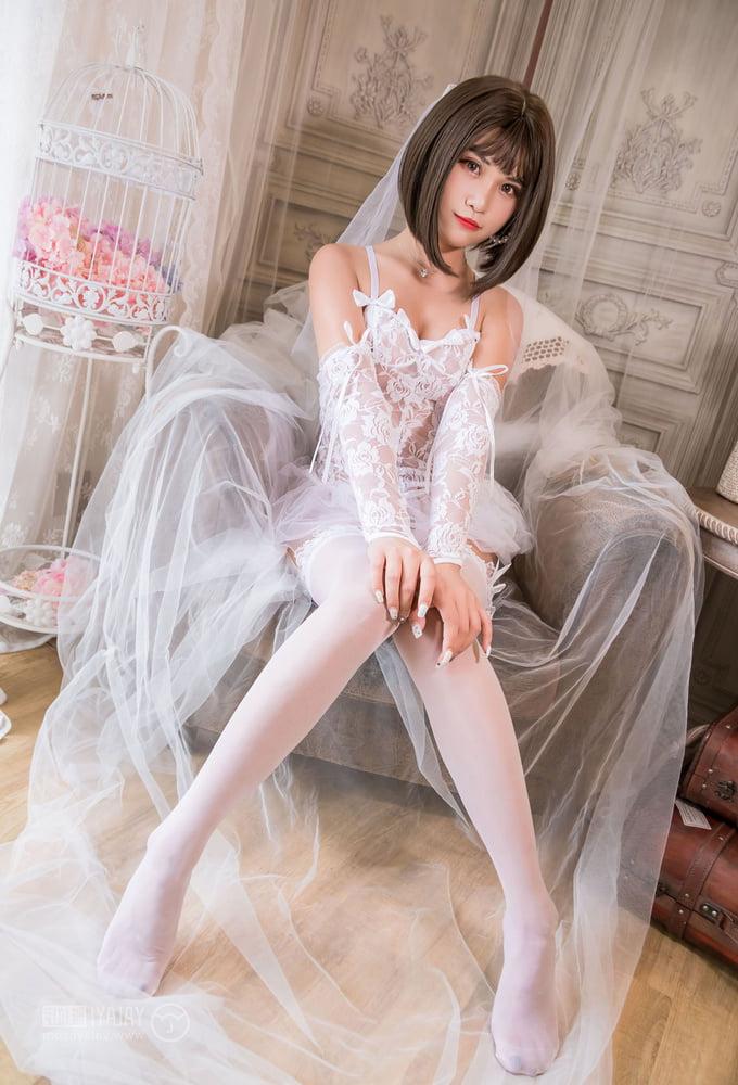 18P young Asian