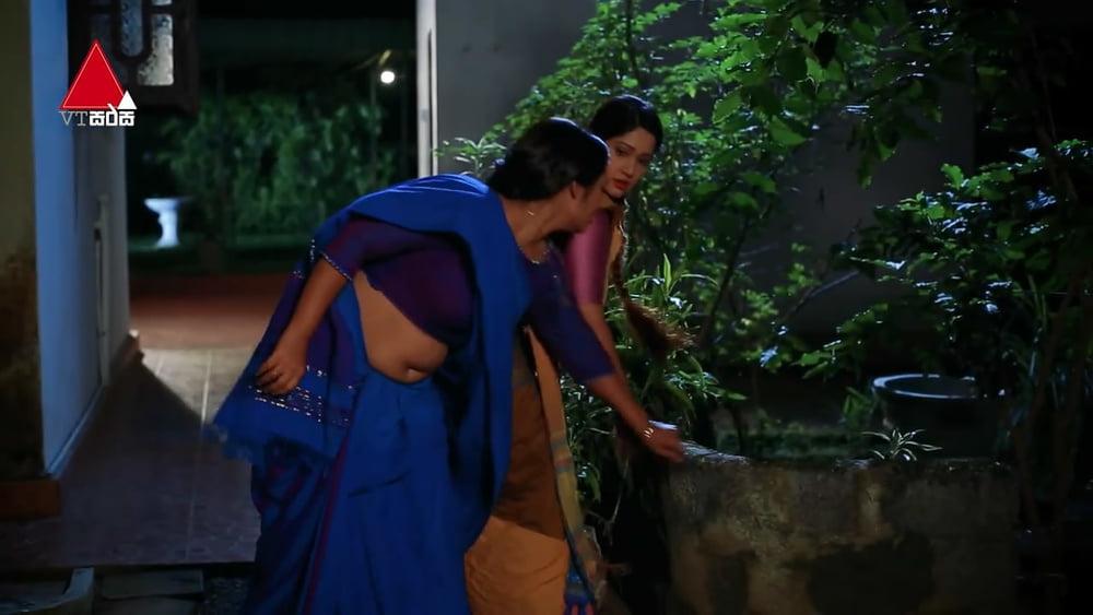 20P upesha swarnamali hot