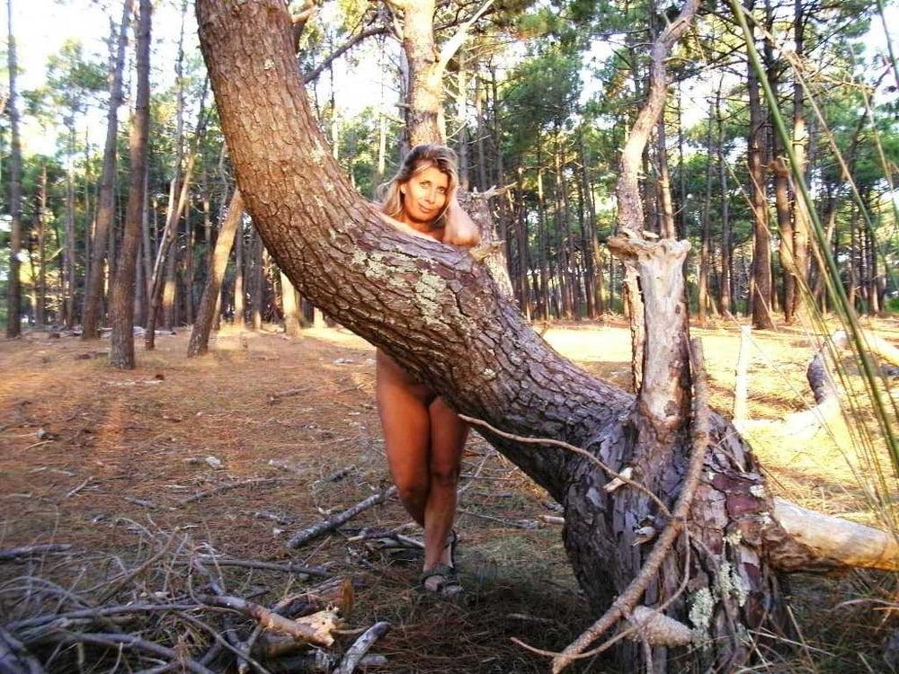 15P Milf Lisa Flashing Outdoor