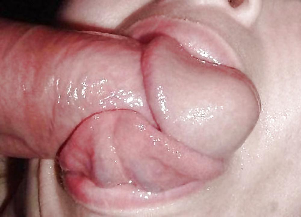 25P Woman pacifier sucking dick