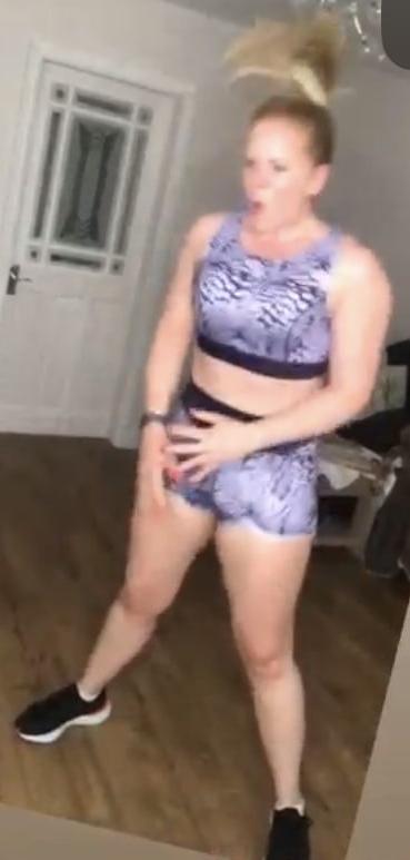 25P Fitness Freak- Nicky Ainsworth 37