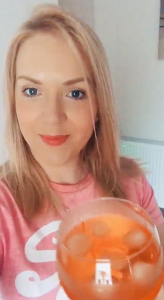 25P Fitness Freak- Nicky Ainsworth 37