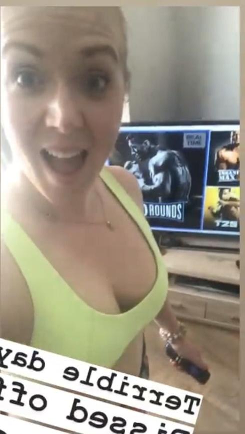 25P Fitness Freak- Nicky Ainsworth 41