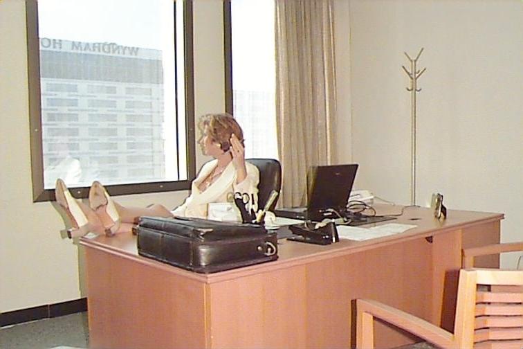 25P Office worker