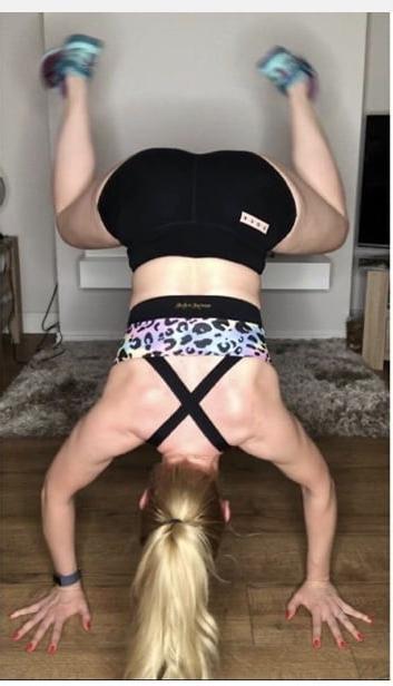 25P Fitness Freak- Nicky Ainsworth 40