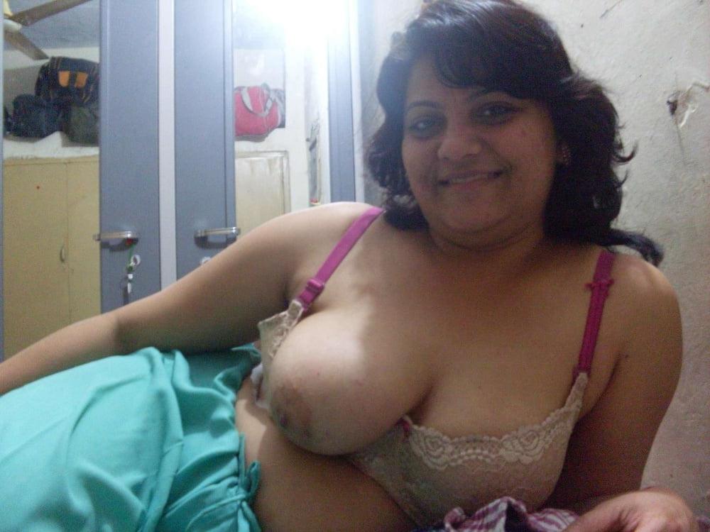 25P Indian desi milf rajni