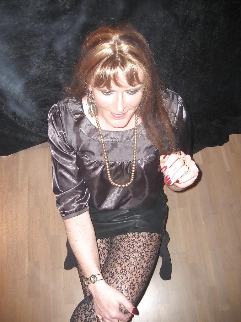 25P Satin, leather, heels and pantyhose