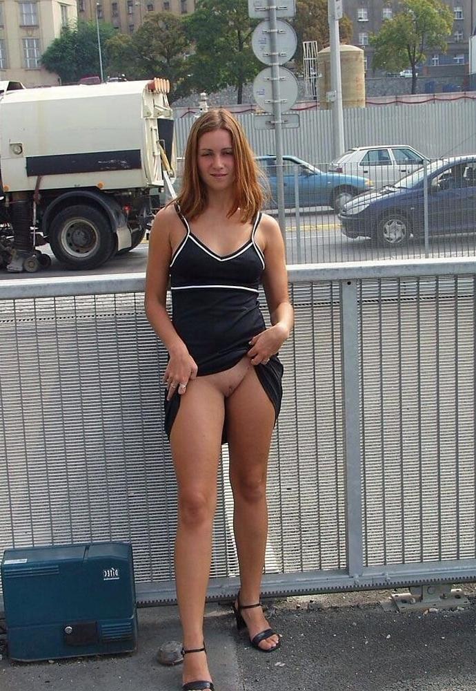 25P Flashing Wives Friday No panties 4