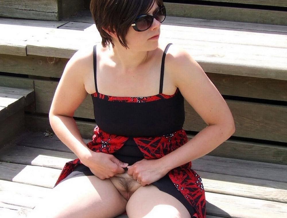 25P Flashing Wives Friday No panties 4