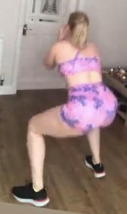 25P Fitness Freak- Nicky Ainsworth 39