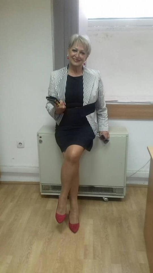 12P Secretary S