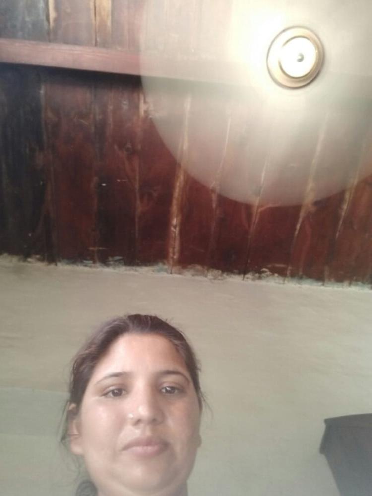 25P Punjabi aunty boobs