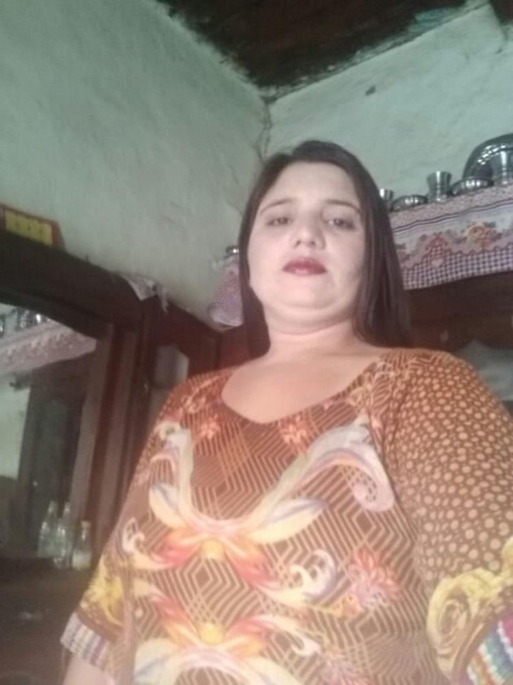 25P Punjabi aunty boobs