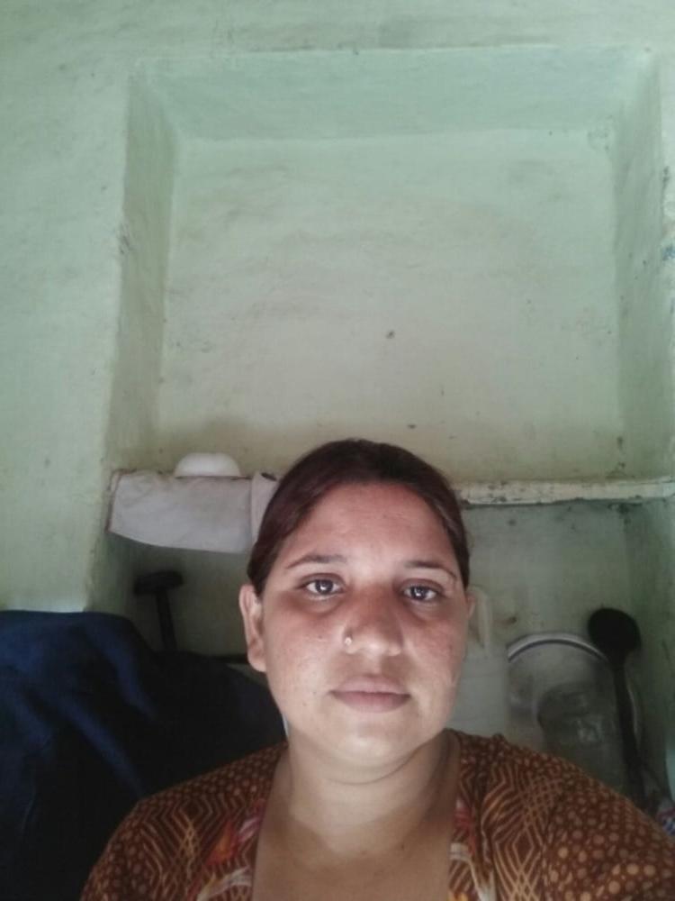25P Punjabi aunty boobs