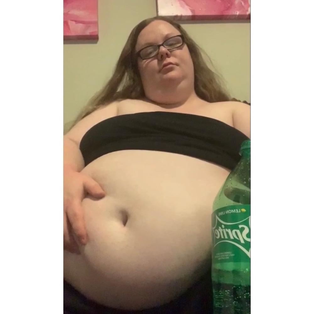 19P Obese Whore