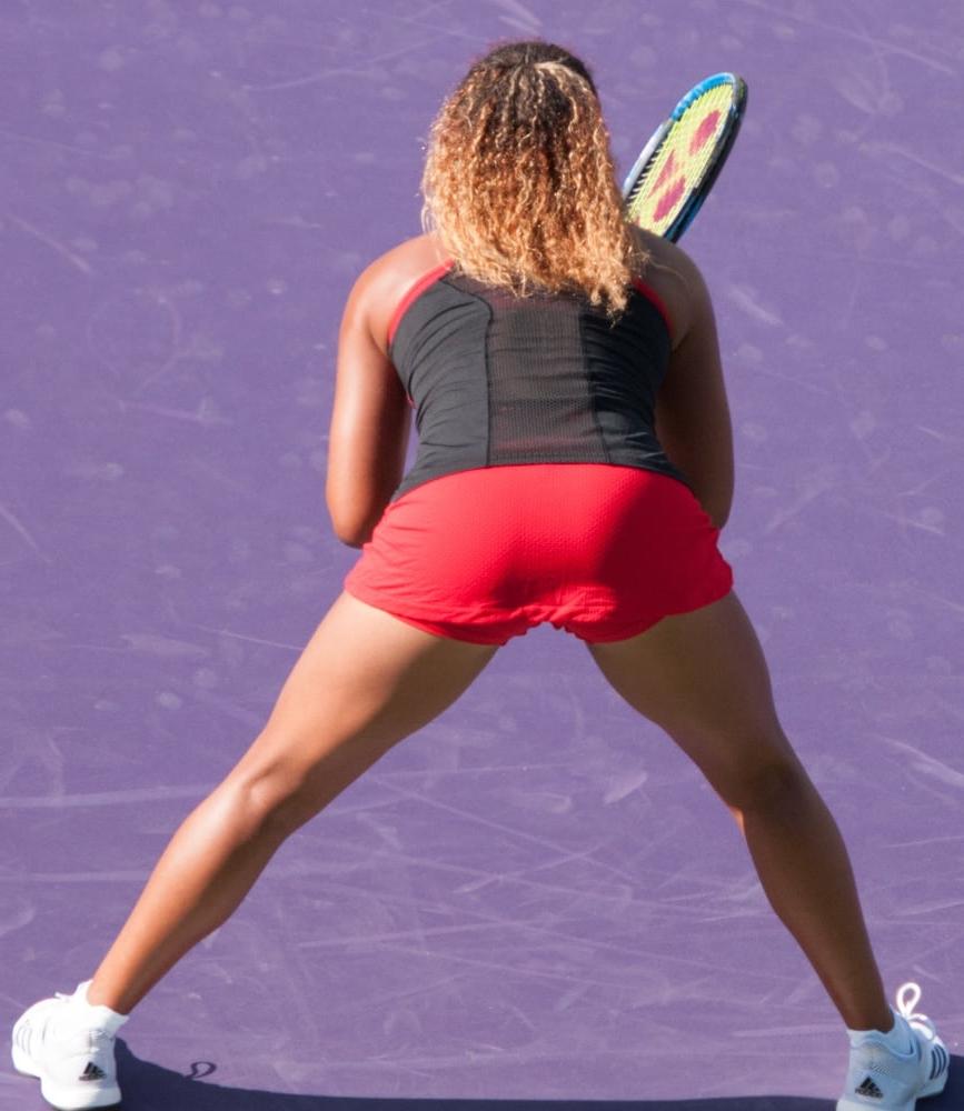25P Naomi Osaka Delicious Legs (Sexy)
