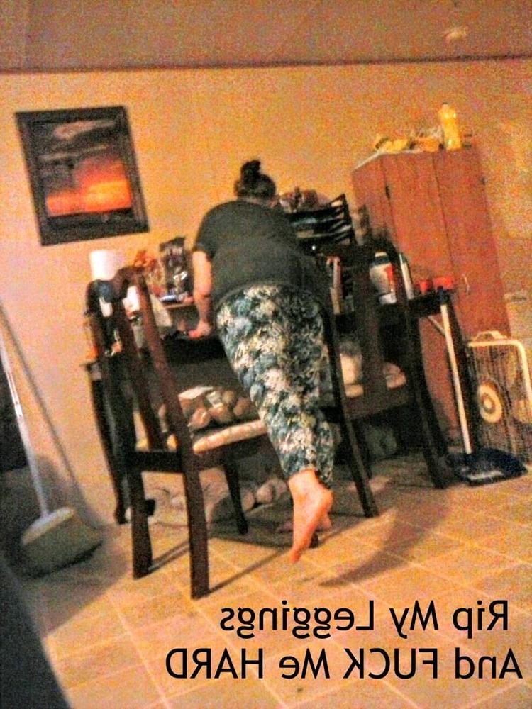 25P HOT TITS ASS LEGS