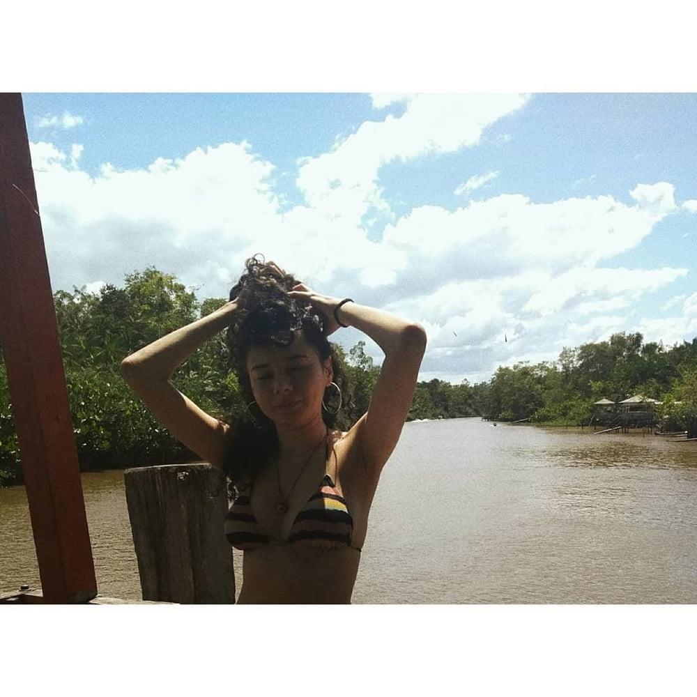 25P young whore from amazon LARISSA RAMOS prostituta