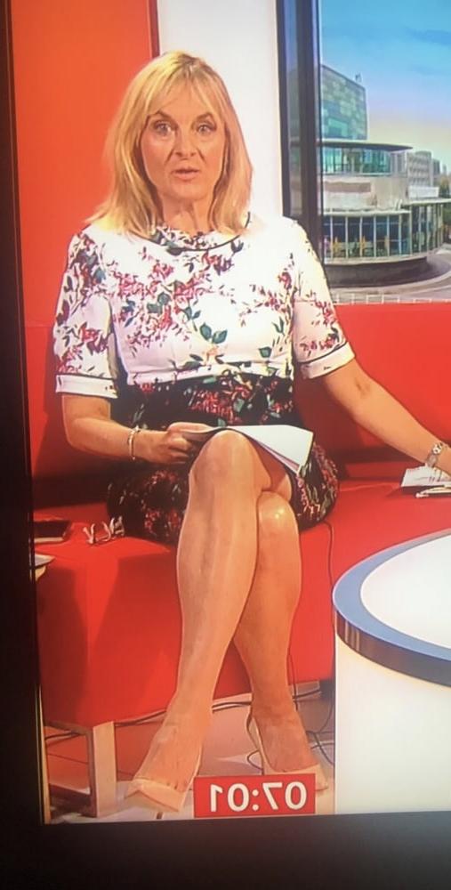 24P Louise Minchin Cock Teasing Fuckable MILF With Legs On Show
