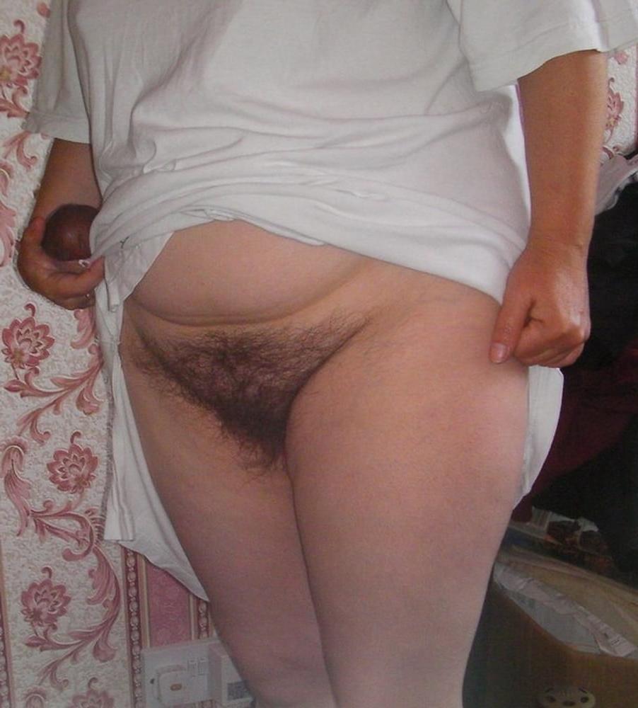 25P Matures and Grannies Hairy Pussy Special