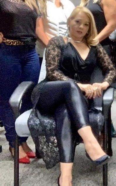 25P Sexy Crossed Legs #26