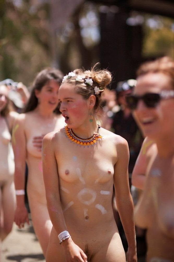 25P Public Nudity Pics (Beaches &amp; Flashing) - Gallery #1