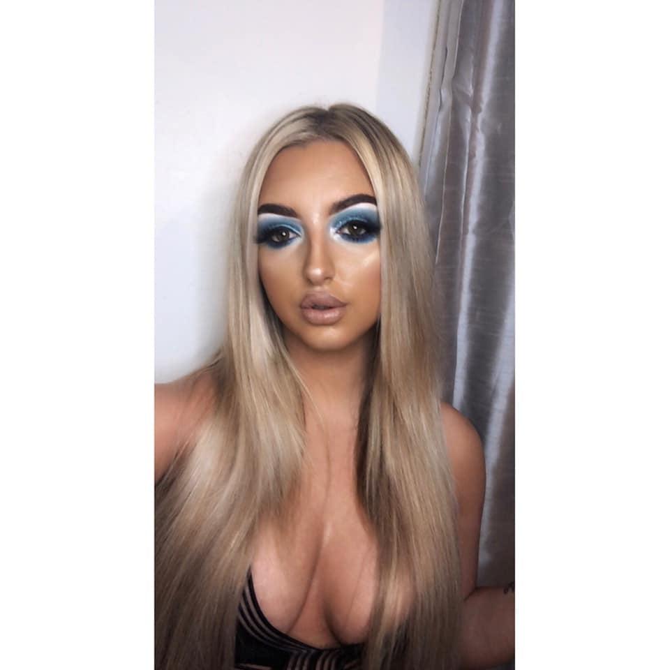 25P sexy stunning scottish babe Kelly