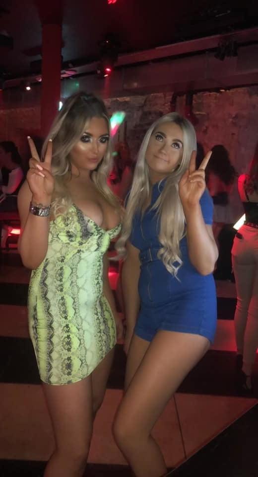25P sexy stunning scottish babe Kelly