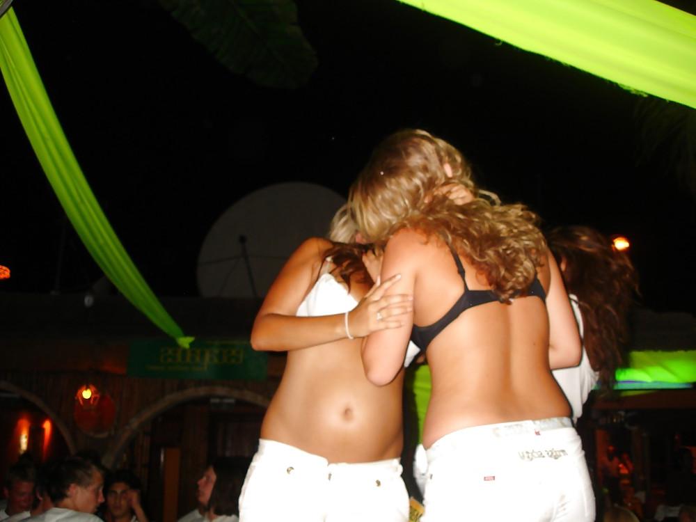 25P Wild College Blonde 1