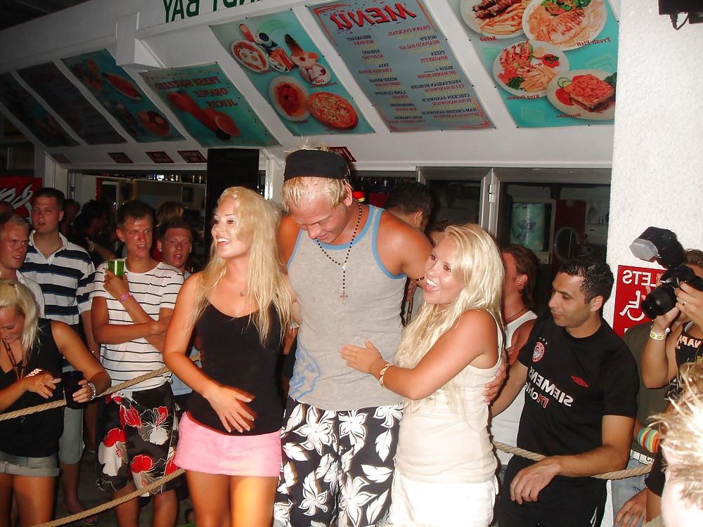 25P Wild College Blonde 1