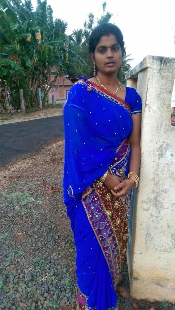 18P Tamil Hot Aunty