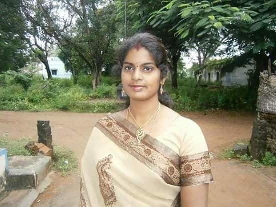 18P Tamil Hot Aunty