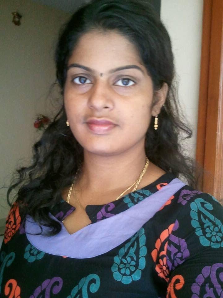 18P Tamil Hot Aunty